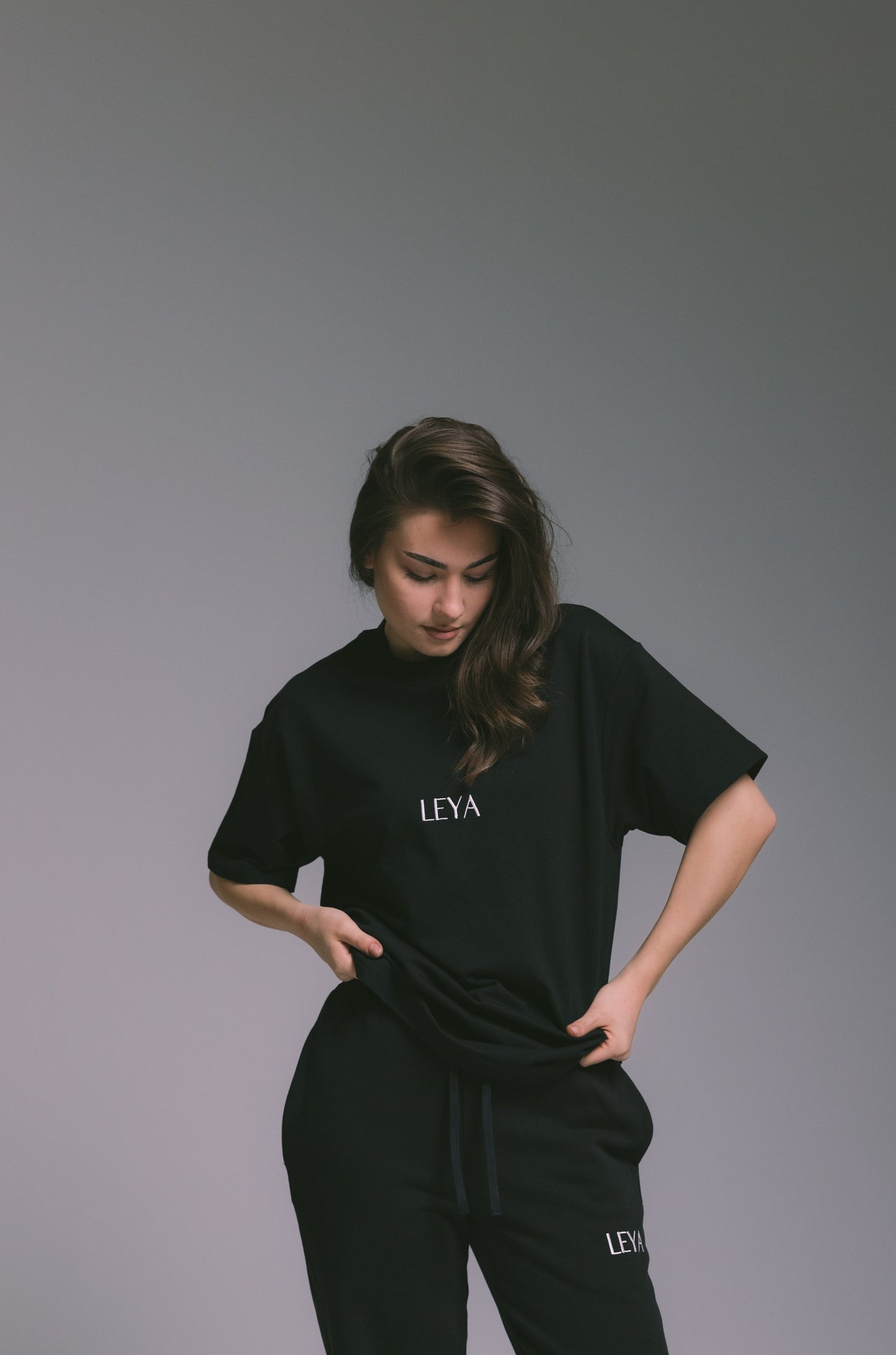 BLACK BOND TEE