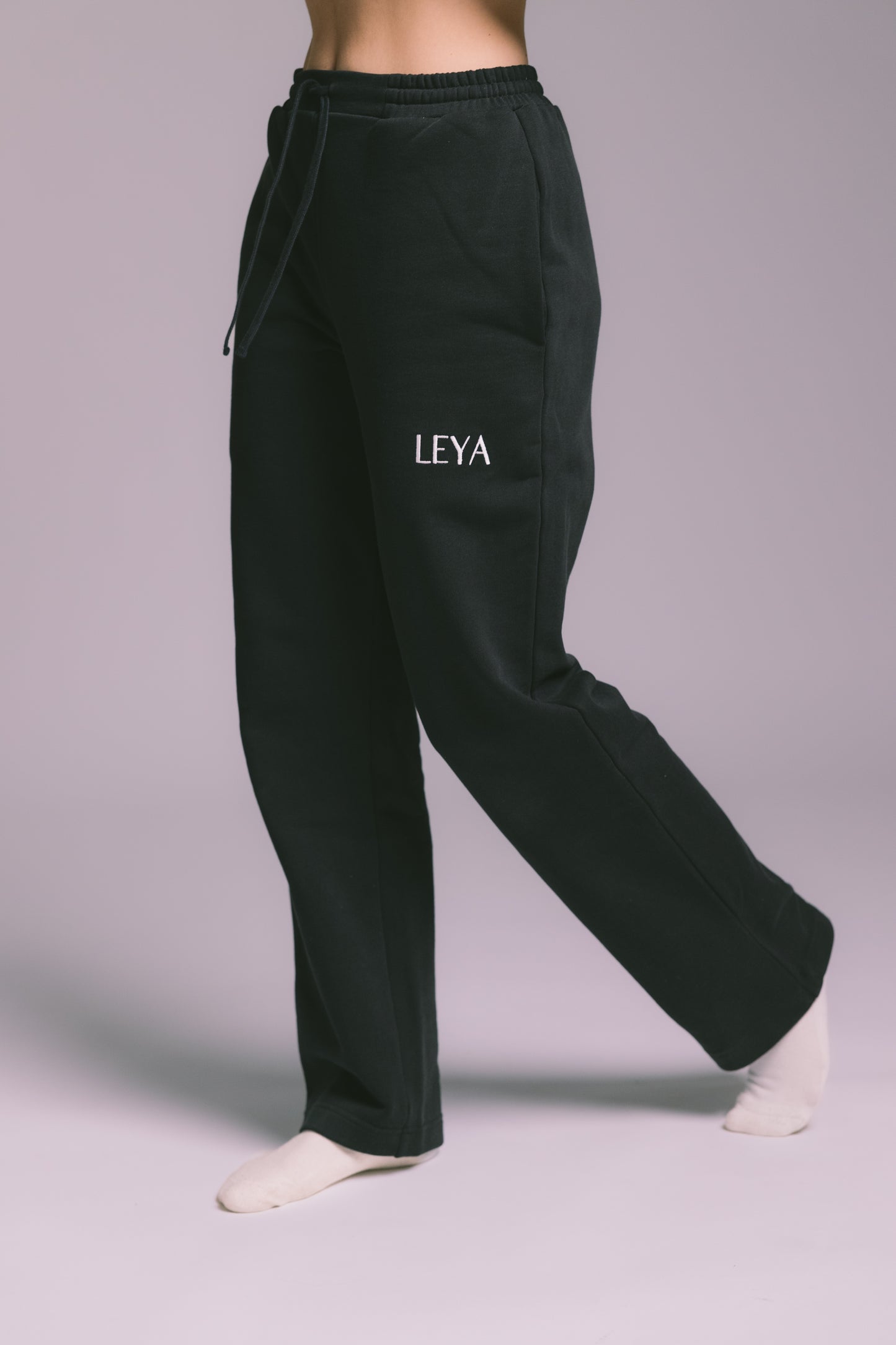 LEYA EXTENDED