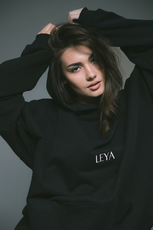NOIR HOODIE